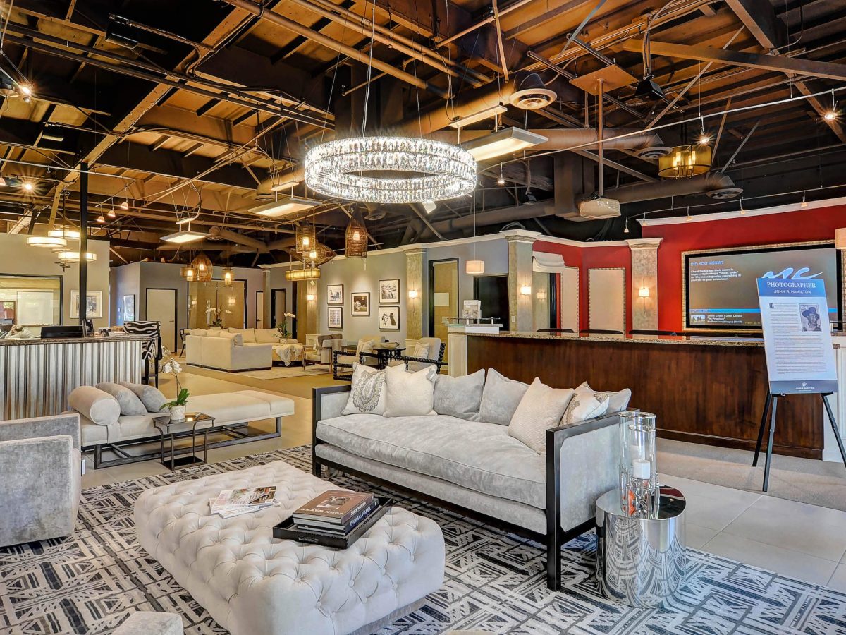 03. Laguna Design Showroom