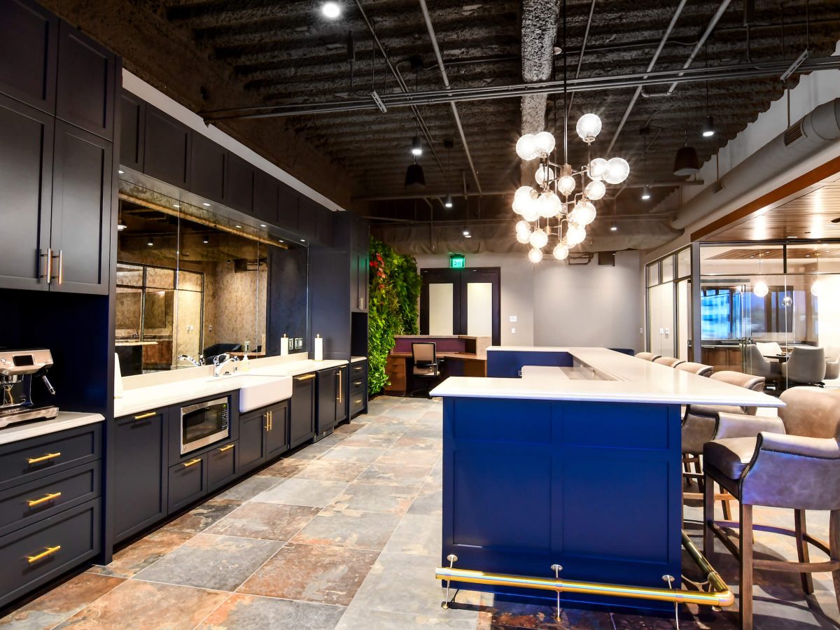 04.1 Surgical Care Affiliates - West Broadway