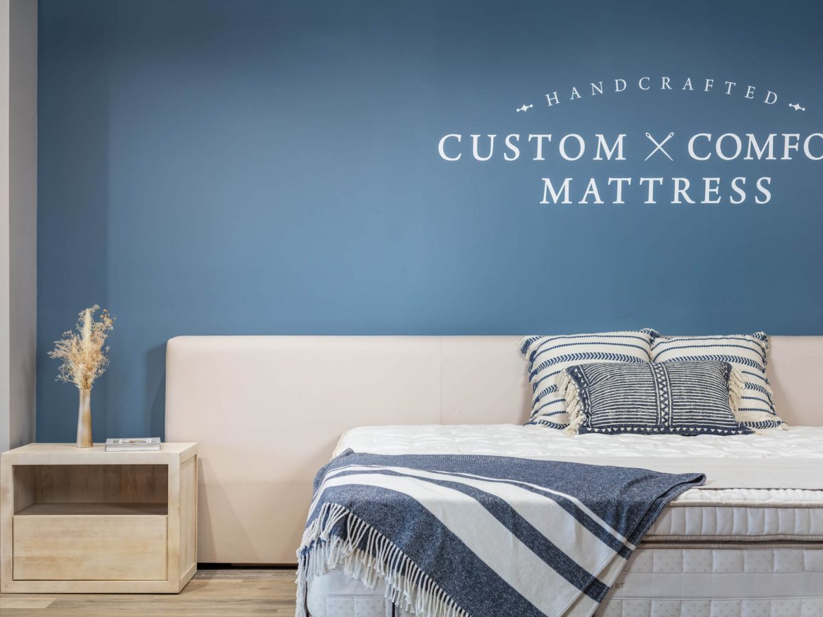 06. Custom Comfort - West Broadway (7)